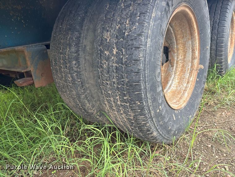 image for item DS2558 2001 Felling FT-24 equipment trailer