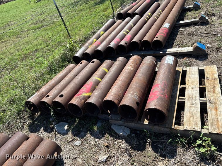 image for item DS2570 (8) trench box spreader bars