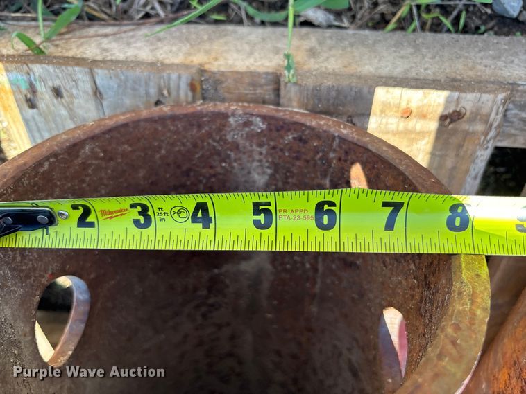 image for item DS2570 (8) trench box spreader bars