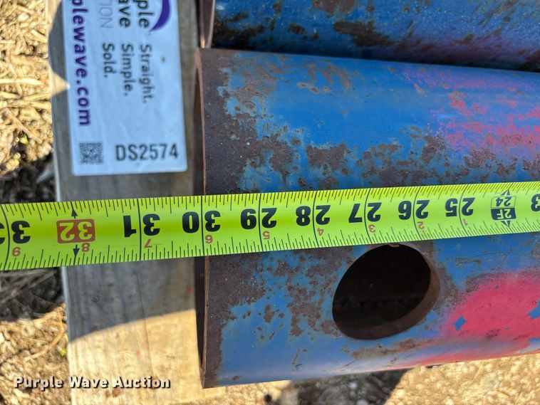 image for item DS2574 (4) trench box spreader bars