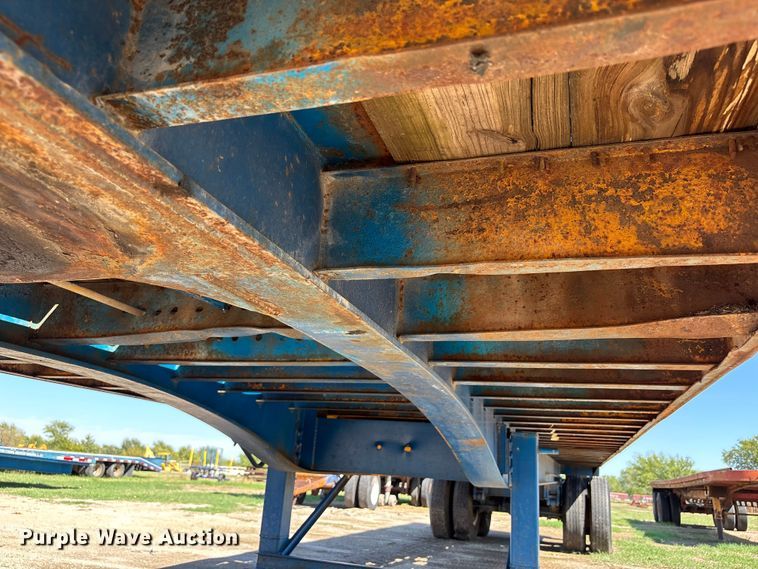 image for item DS2577 1970 Trailmobile P31T0SAH flatbed trailer