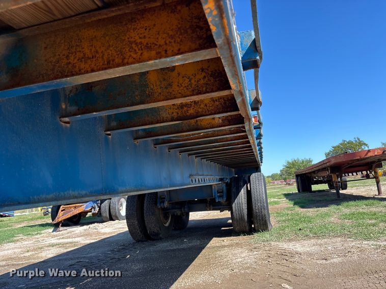 image for item DS2577 1970 Trailmobile P31T0SAH flatbed trailer