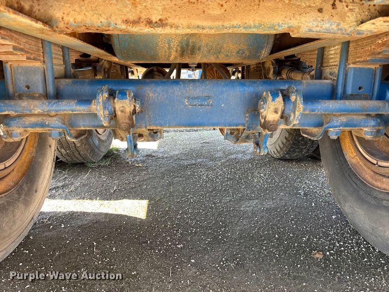 image for item DS2577 1970 Trailmobile P31T0SAH flatbed trailer