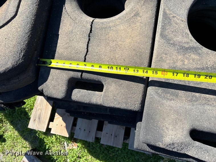 image for item DS2581 Traffic cones and bases