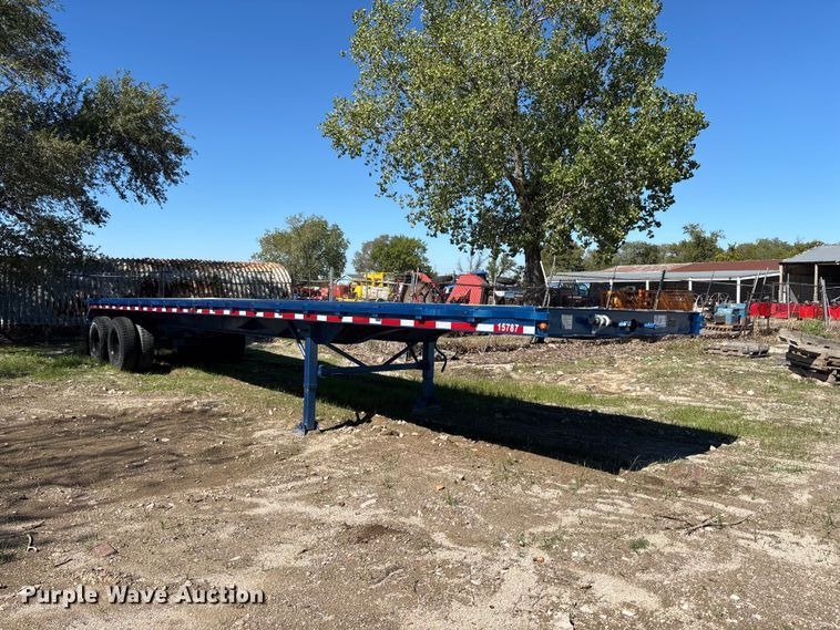image for item DS2585 1978 Trailmobile P31T-0SAH flatbed trailer