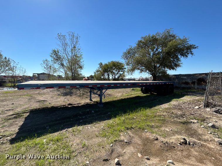 image for item DS2585 1978 Trailmobile P31T-0SAH flatbed trailer