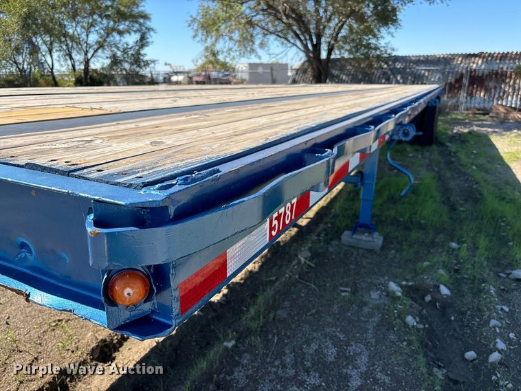 image for item DS2585 1978 Trailmobile P31T-0SAH flatbed trailer