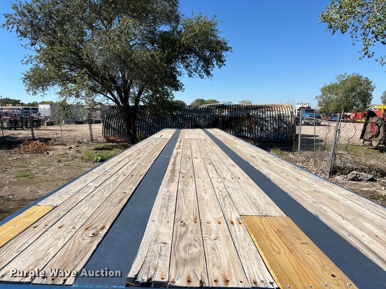 image for item DS2585 1978 Trailmobile P31T-0SAH flatbed trailer