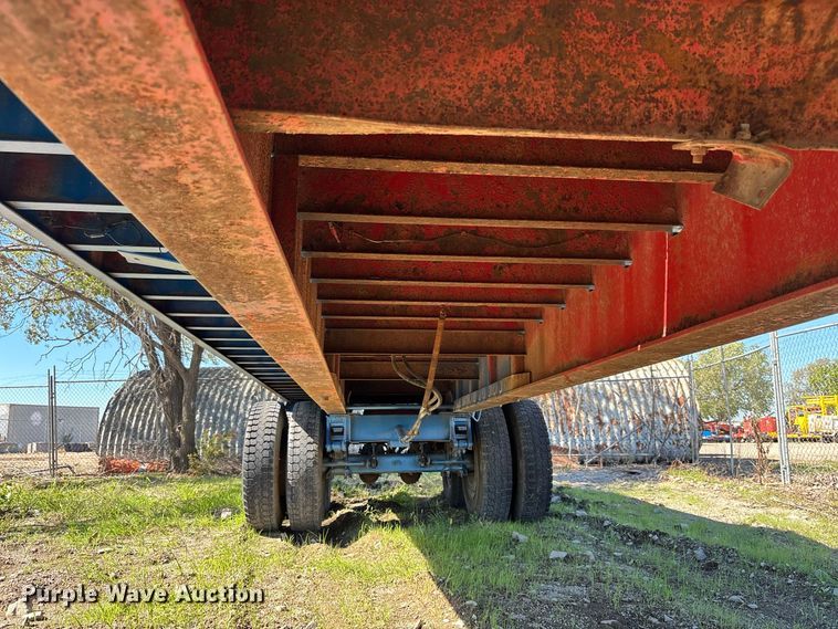 image for item DS2585 1978 Trailmobile P31T-0SAH flatbed trailer