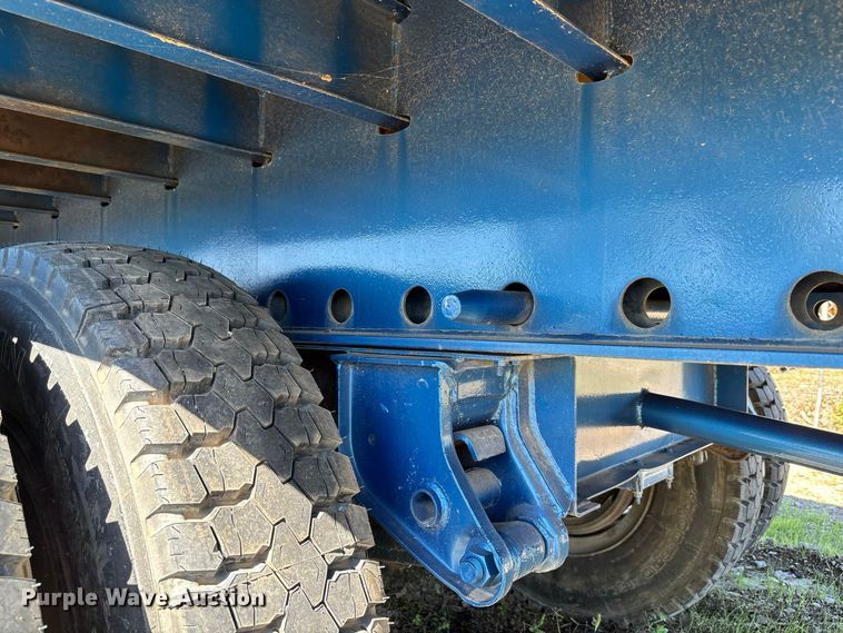 image for item DS2585 1978 Trailmobile P31T-0SAH flatbed trailer