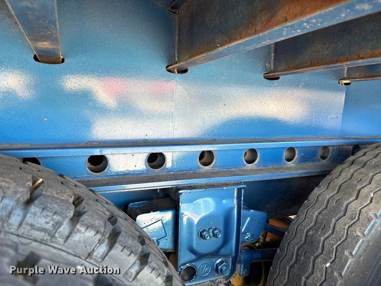image for item DS2585 1978 Trailmobile P31T-0SAH flatbed trailer