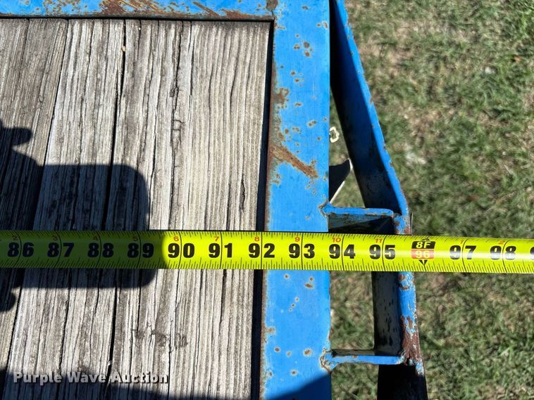 image for item DS2587 1988 Holden Industries HGD2042 equipment trailer