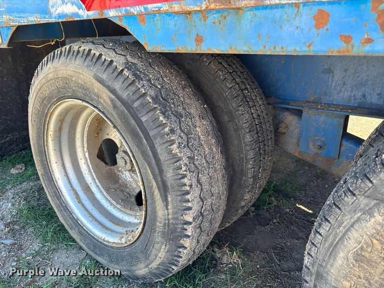 image for item DS2587 1988 Holden Industries HGD2042 equipment trailer