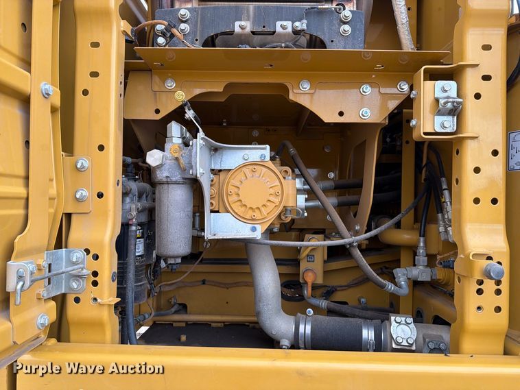 image for item DW6779 2020 Caterpillar 330 Excavator