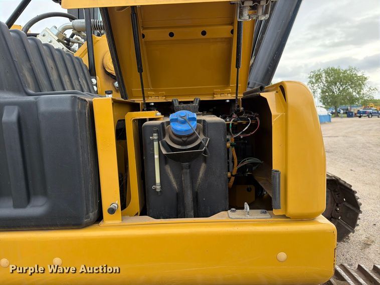 image for item DW6779 2020 Caterpillar 330 Excavator