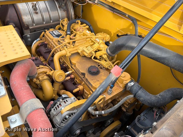 image for item DW6779 2020 Caterpillar 330 Excavator