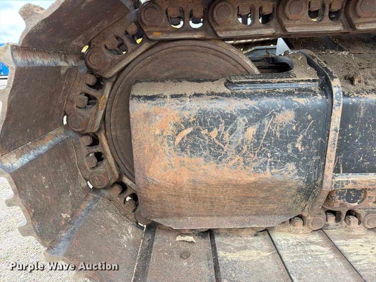image for item DW6779 2020 Caterpillar 330 Excavator