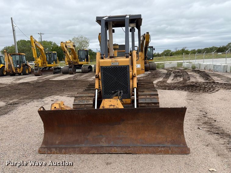 image for item DW6780 1997 Case 550G dozer