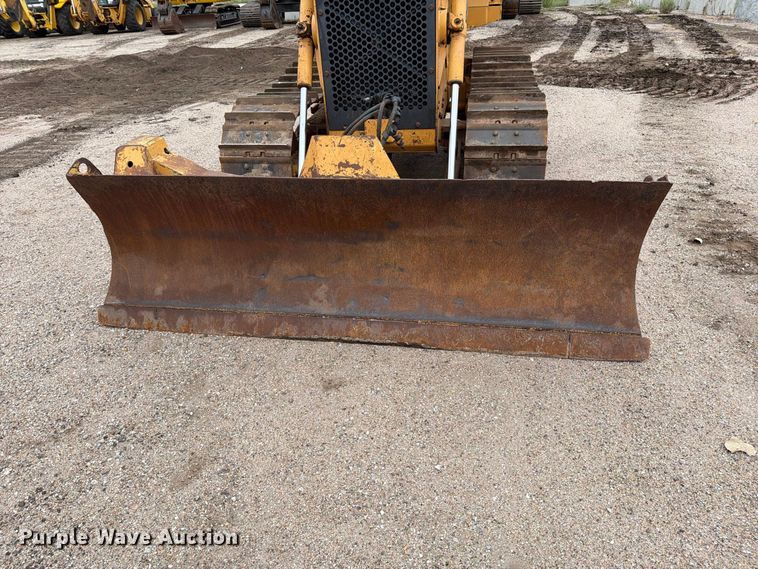 image for item DW6780 1997 Case 550G dozer