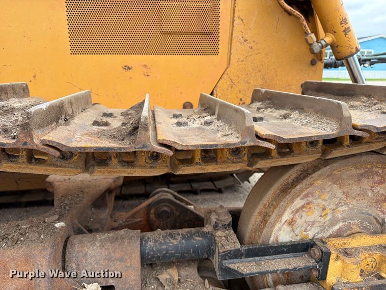 image for item DW6780 1997 Case 550G dozer