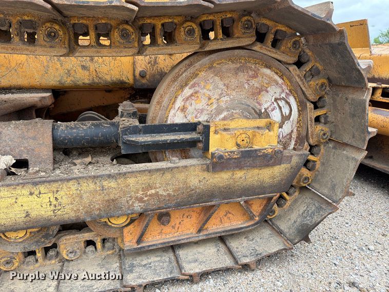 image for item DW6780 1997 Case 550G dozer