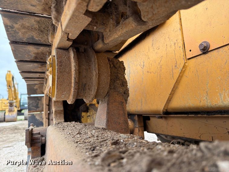 image for item DW6780 1997 Case 550G dozer