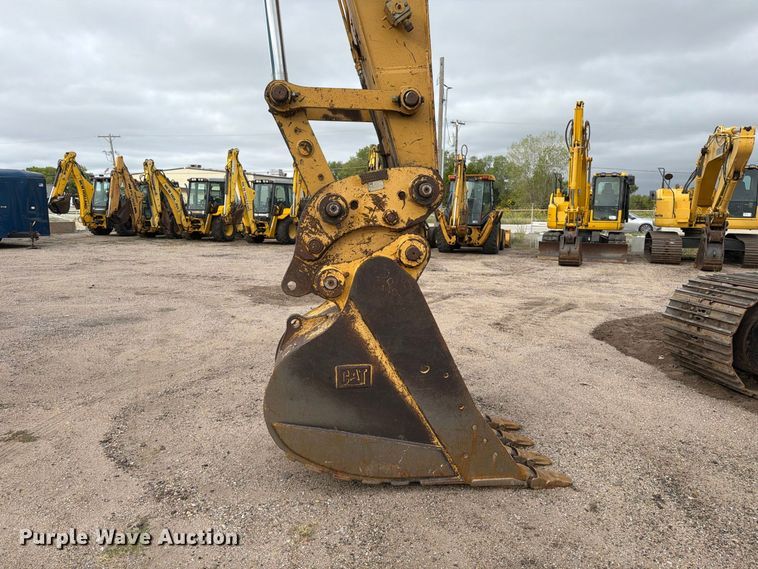 image for item DW6781 2008 Caterpillar 325C LCR excavator
