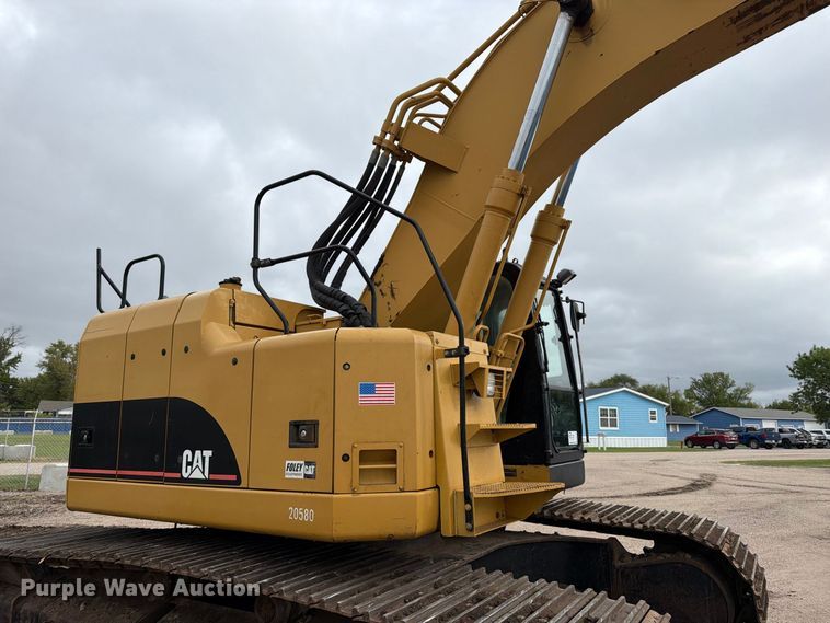 image for item DW6781 2008 Caterpillar 325C LCR excavator