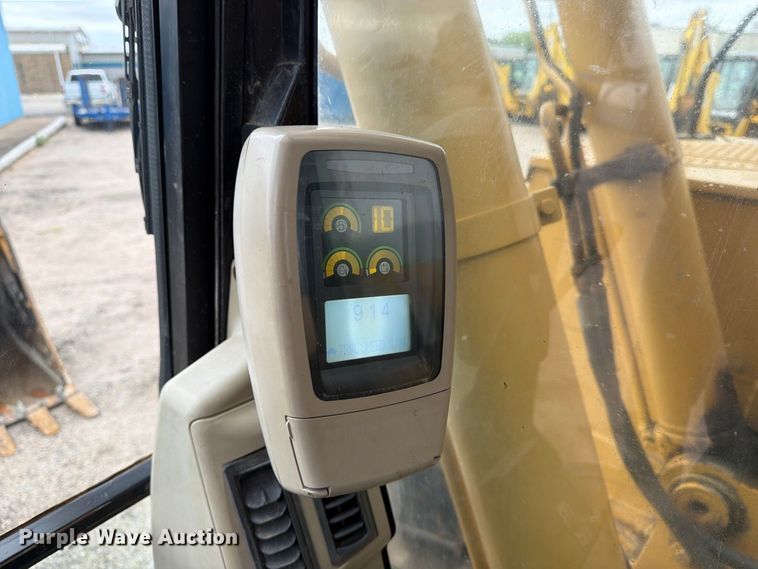image for item DW6781 2008 Caterpillar 325C LCR excavator
