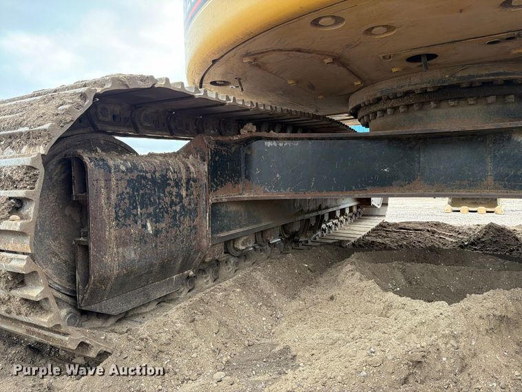 image for item DW6781 2008 Caterpillar 325C LCR excavator