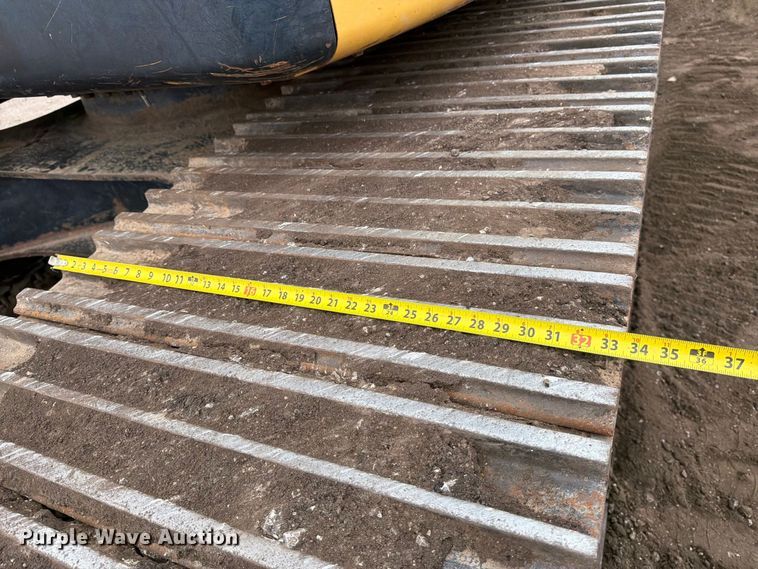 image for item DW6781 2008 Caterpillar 325C LCR excavator
