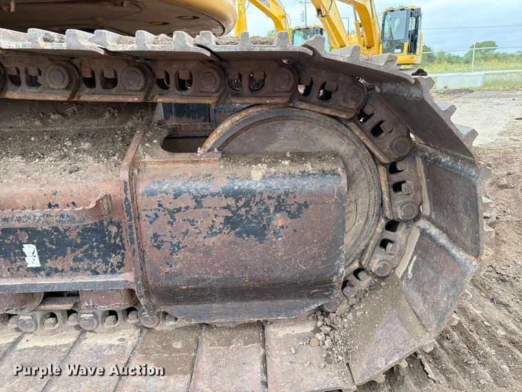 image for item DW6781 2008 Caterpillar 325C LCR excavator