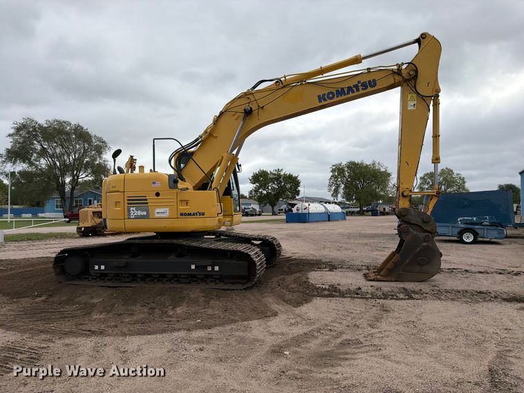 image for item DW6782 2013 Komatsu PC228USLC-8 excavator
