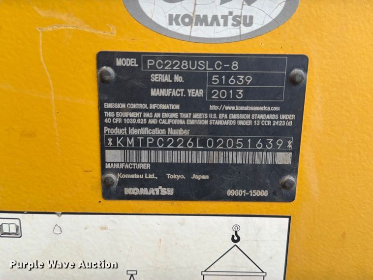 image for item DW6782 2013 Komatsu PC228USLC-8 excavator