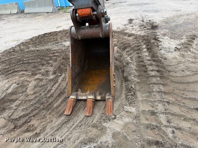 image for item DW6783 2024 Komatsu PC138USLC-11 excavator
