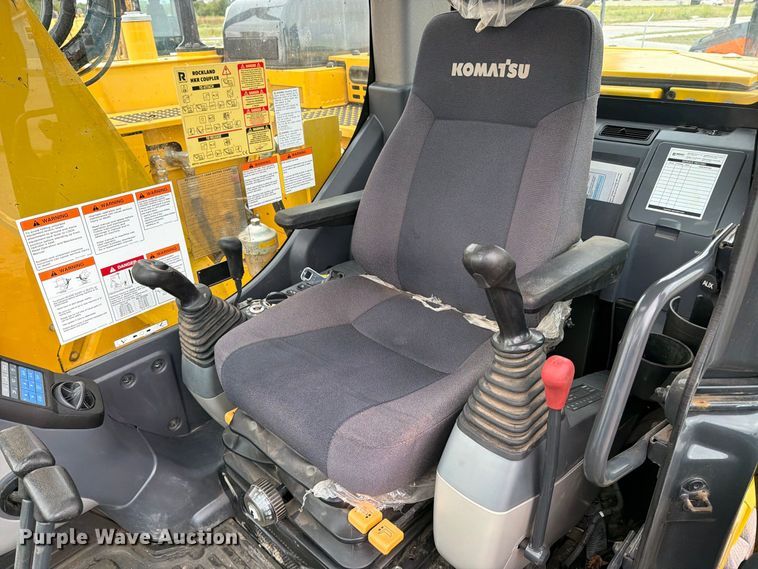 image for item DW6783 2024 Komatsu PC138USLC-11 excavator