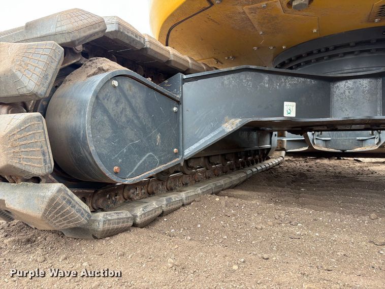 image for item DW6783 2024 Komatsu PC138USLC-11 excavator