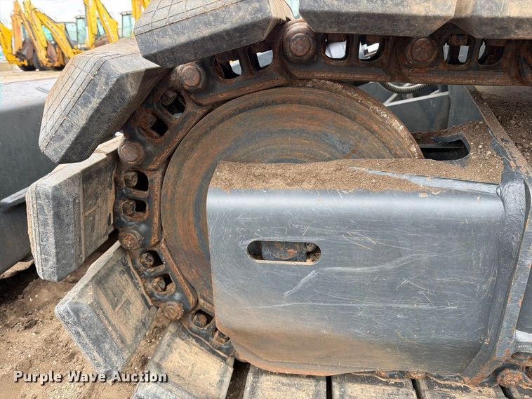image for item DW6783 2024 Komatsu PC138USLC-11 excavator