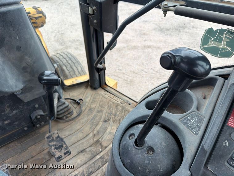 image for item DW6784 2006 John Deere 310G Backhoe