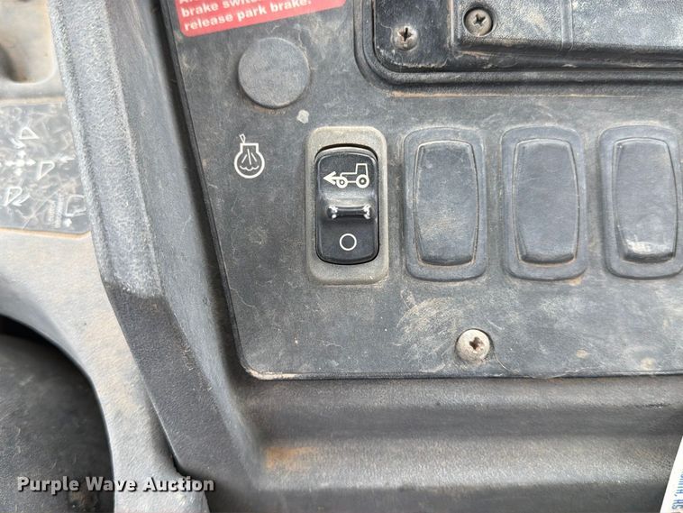 image for item DW6784 2006 John Deere 310G Backhoe