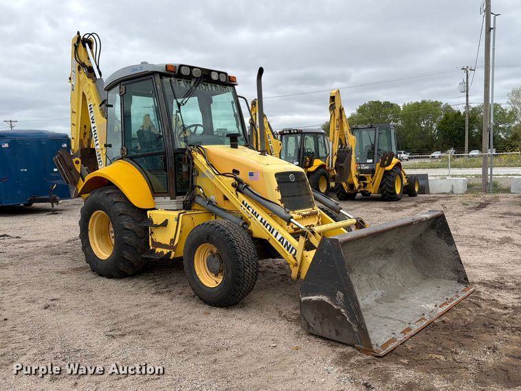 image for item DW6785 2007 New Holland B95 backhoe