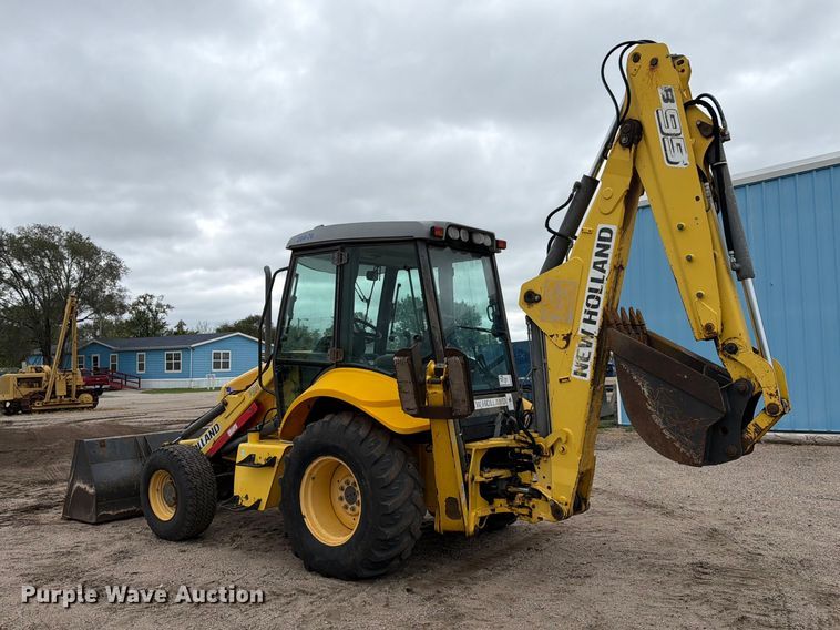image for item DW6785 2007 New Holland B95 backhoe
