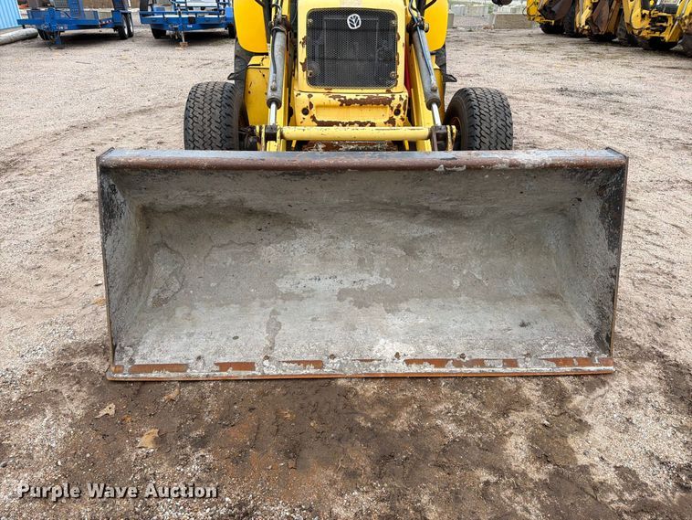 image for item DW6785 2007 New Holland B95 backhoe