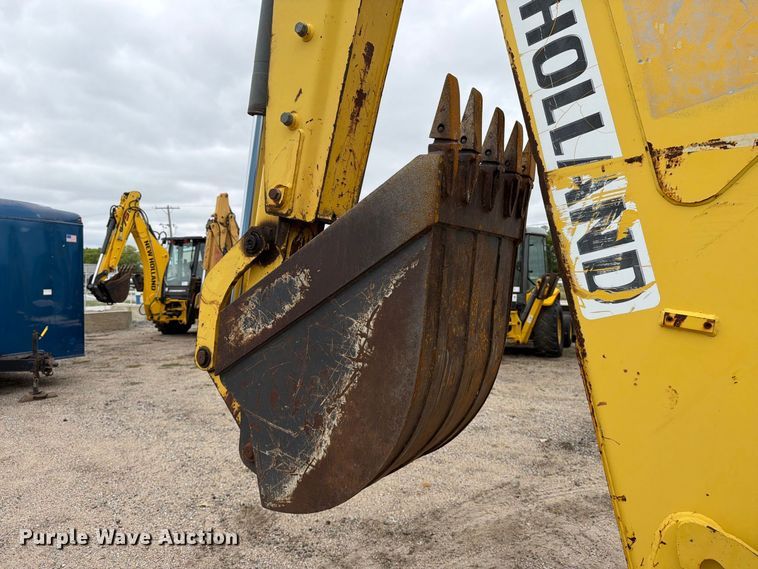 image for item DW6785 2007 New Holland B95 backhoe