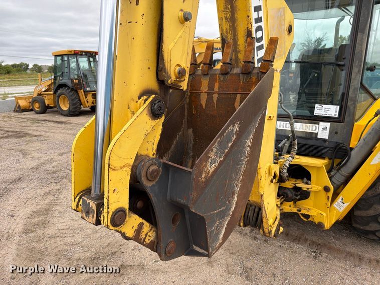 image for item DW6785 2007 New Holland B95 backhoe