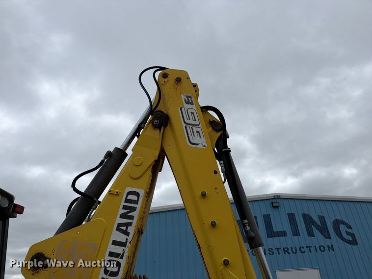 image for item DW6785 2007 New Holland B95 backhoe