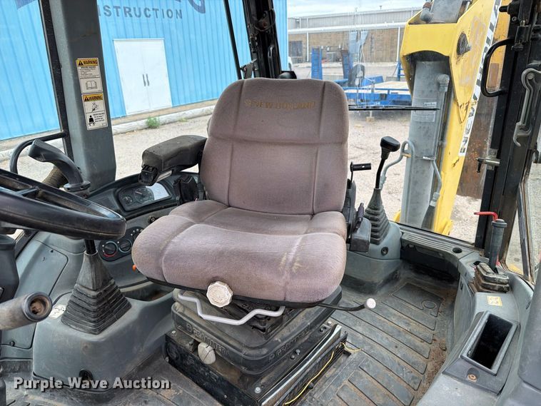 image for item DW6785 2007 New Holland B95 backhoe