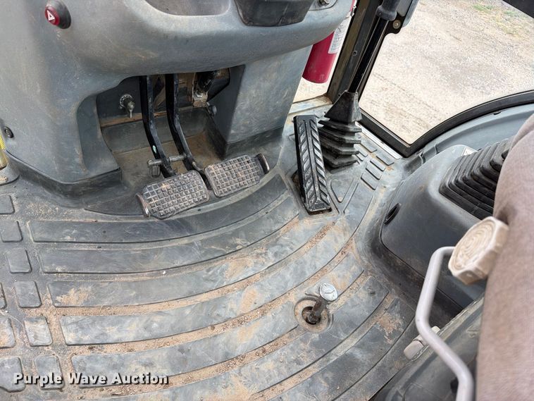 image for item DW6785 2007 New Holland B95 backhoe