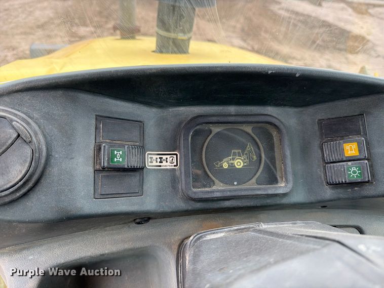 image for item DW6785 2007 New Holland B95 backhoe