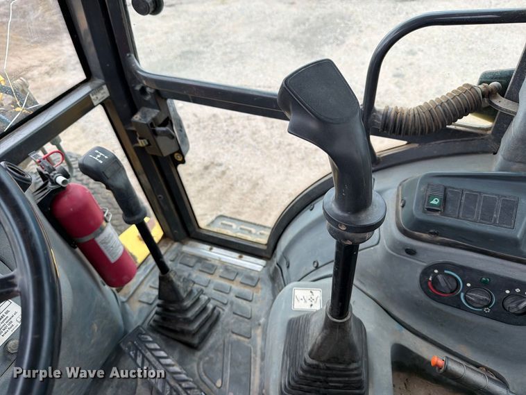 image for item DW6785 2007 New Holland B95 backhoe